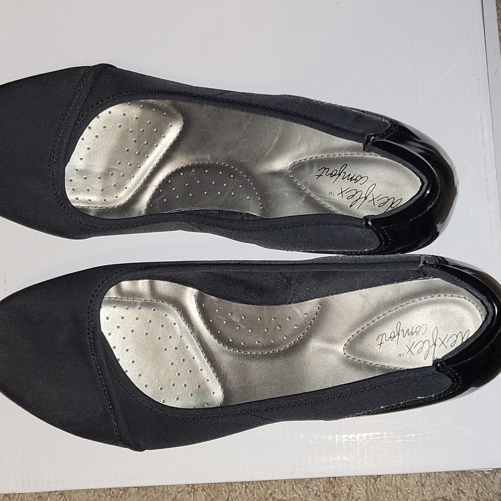 13W Dexflex comfort wedge shoe